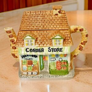 Teapot Corner Store Novelty glazed  6 inches